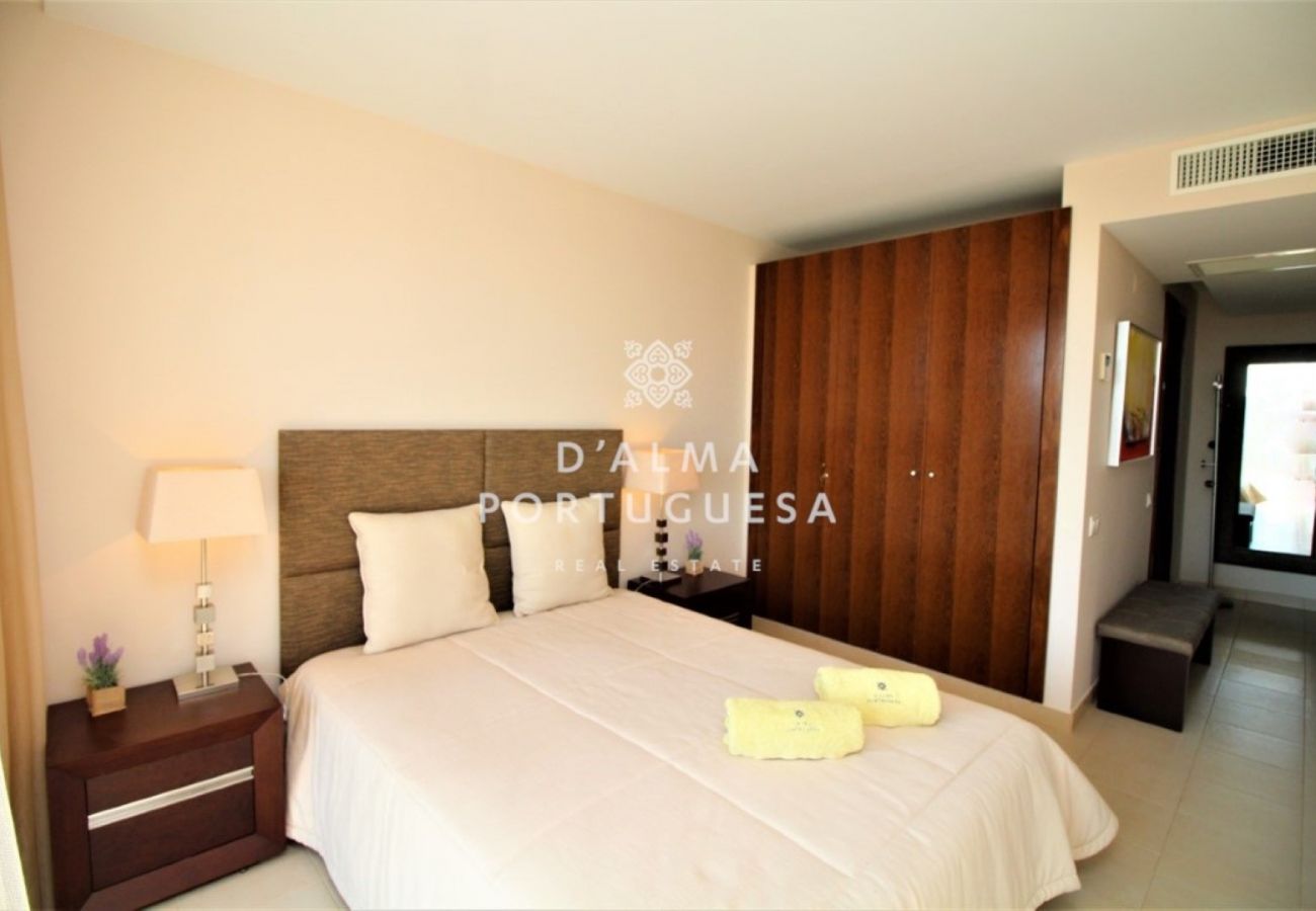Apartment in Guia - Apartment Salgados Beach - D'Alma Fonseca