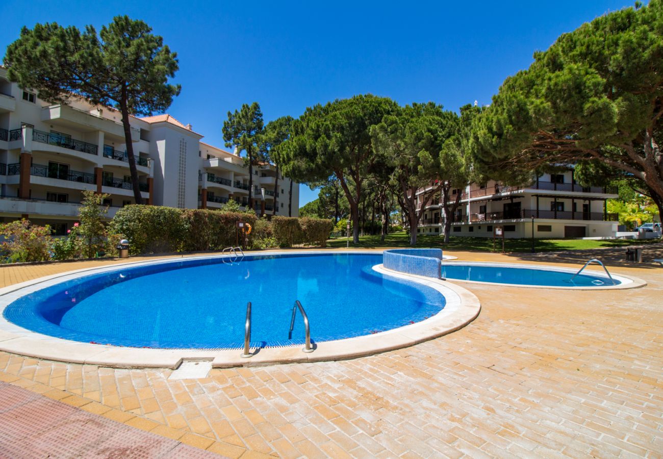 Apartment in Albufeira - Falésia Beach Apartment by D'Alma Portuguesa