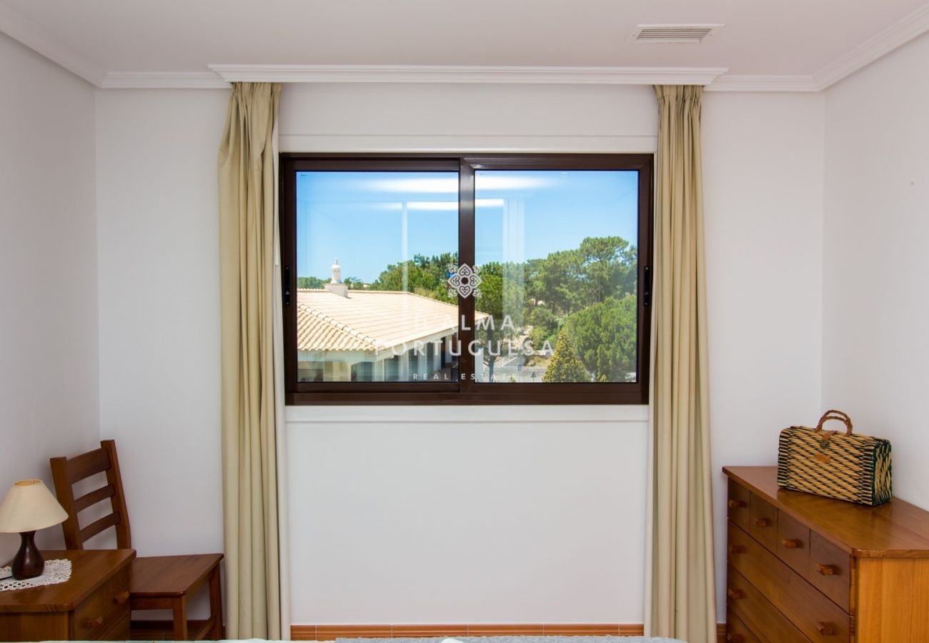 Apartment in Albufeira - Falésia Beach Apartment by D'Alma Portuguesa