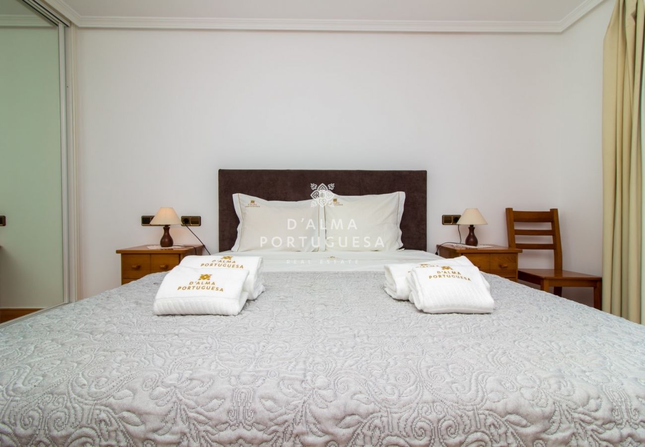 Apartment in Albufeira - Falésia Beach Apartment by D'Alma Portuguesa