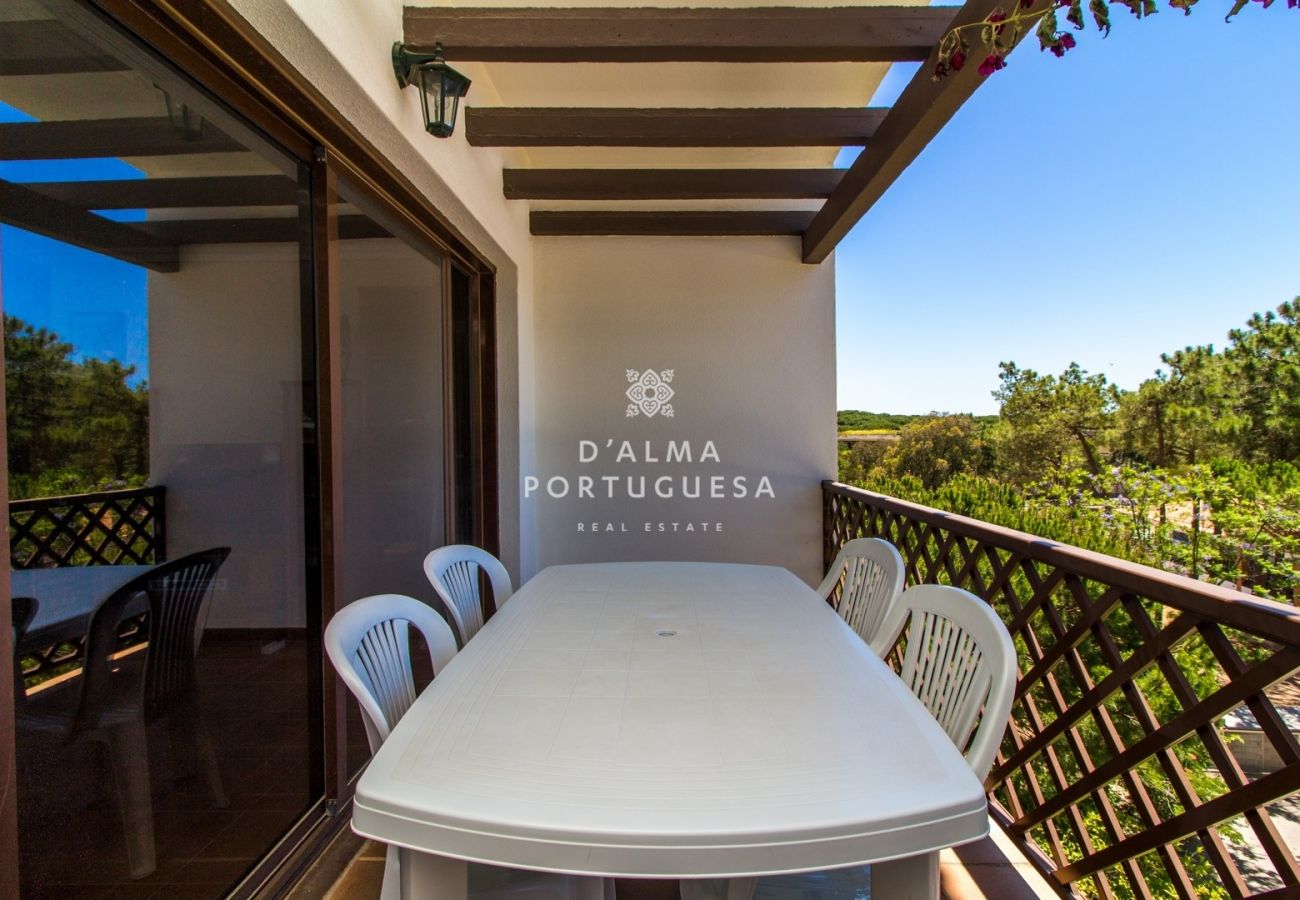 Apartment in Albufeira - Falésia Beach Apartment by D'Alma Portuguesa