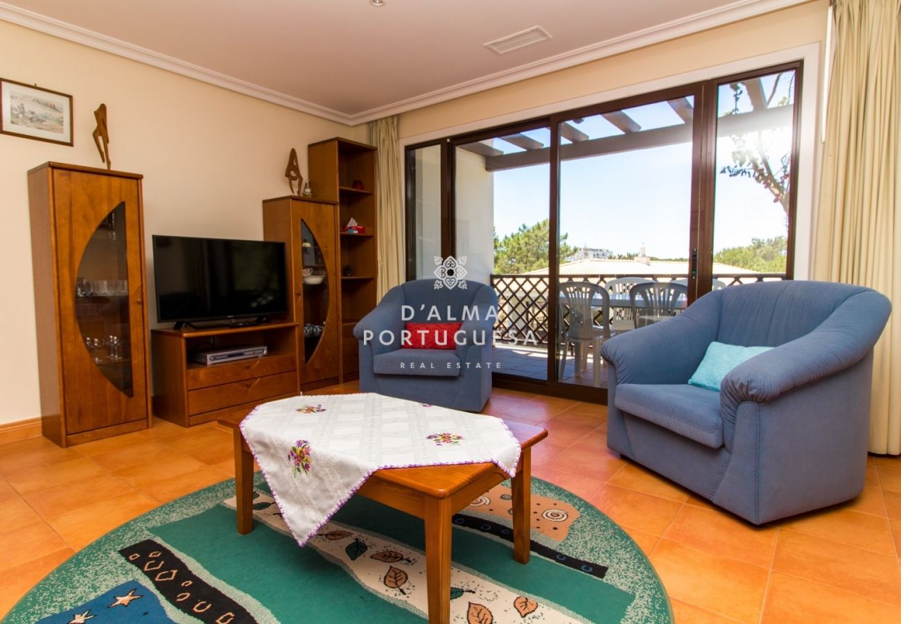 Apartment in Albufeira - Falésia Beach Apartment by D'Alma Portuguesa