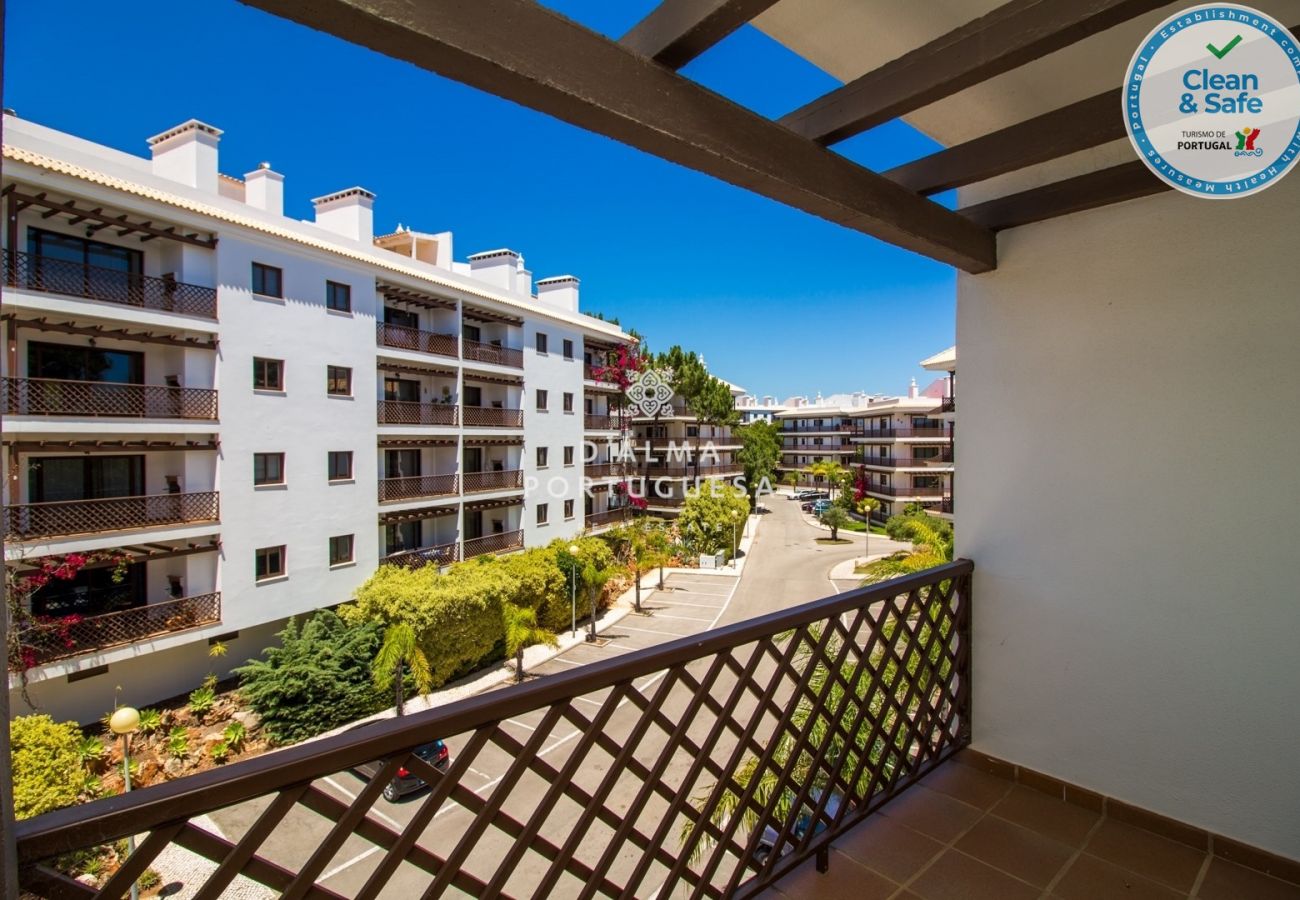 Apartment in Albufeira - Falésia Beach Apartment by D'Alma Portuguesa
