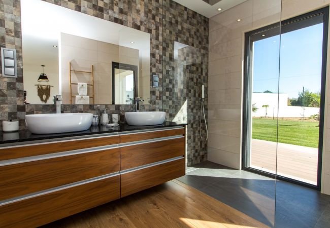 Villa in Albufeira - Villa Videira - By Dalma Portuguesa Villa in Albufeira - Villa Videira - By Dalma Portuguesa