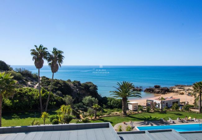 Apartment in Albufeira - Aveiros Beach Apartment- Ocean View By D´alma Port