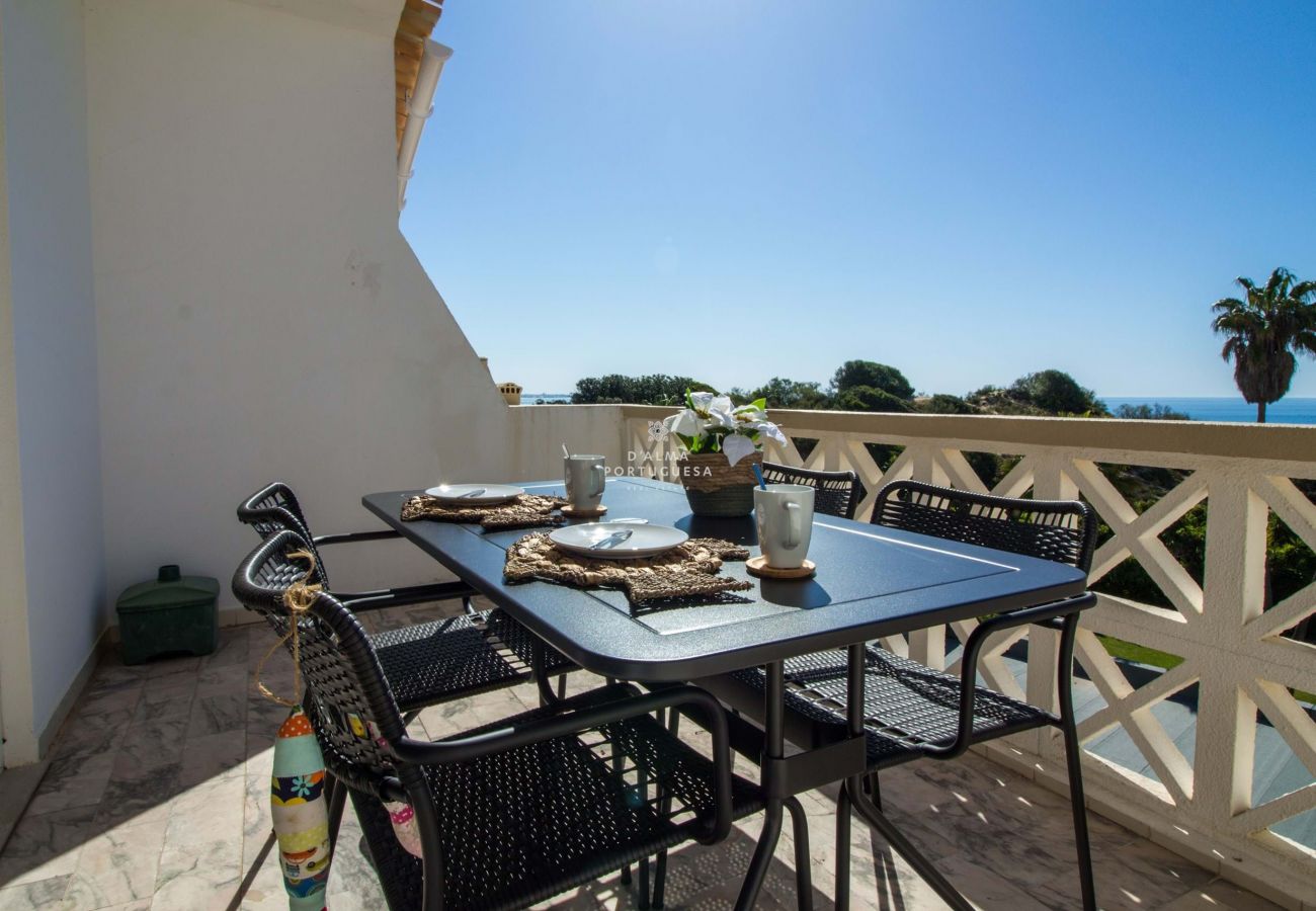 Apartment in Albufeira - Aveiros Beach Apartment- Ocean View By D´alma Port