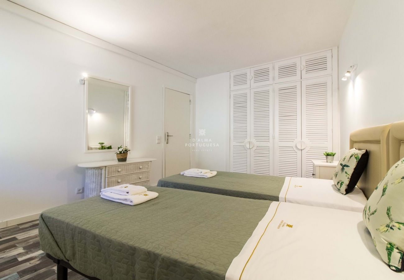 Apartment in Albufeira - Aveiros Beach Apartment- Ocean View By D´alma Port