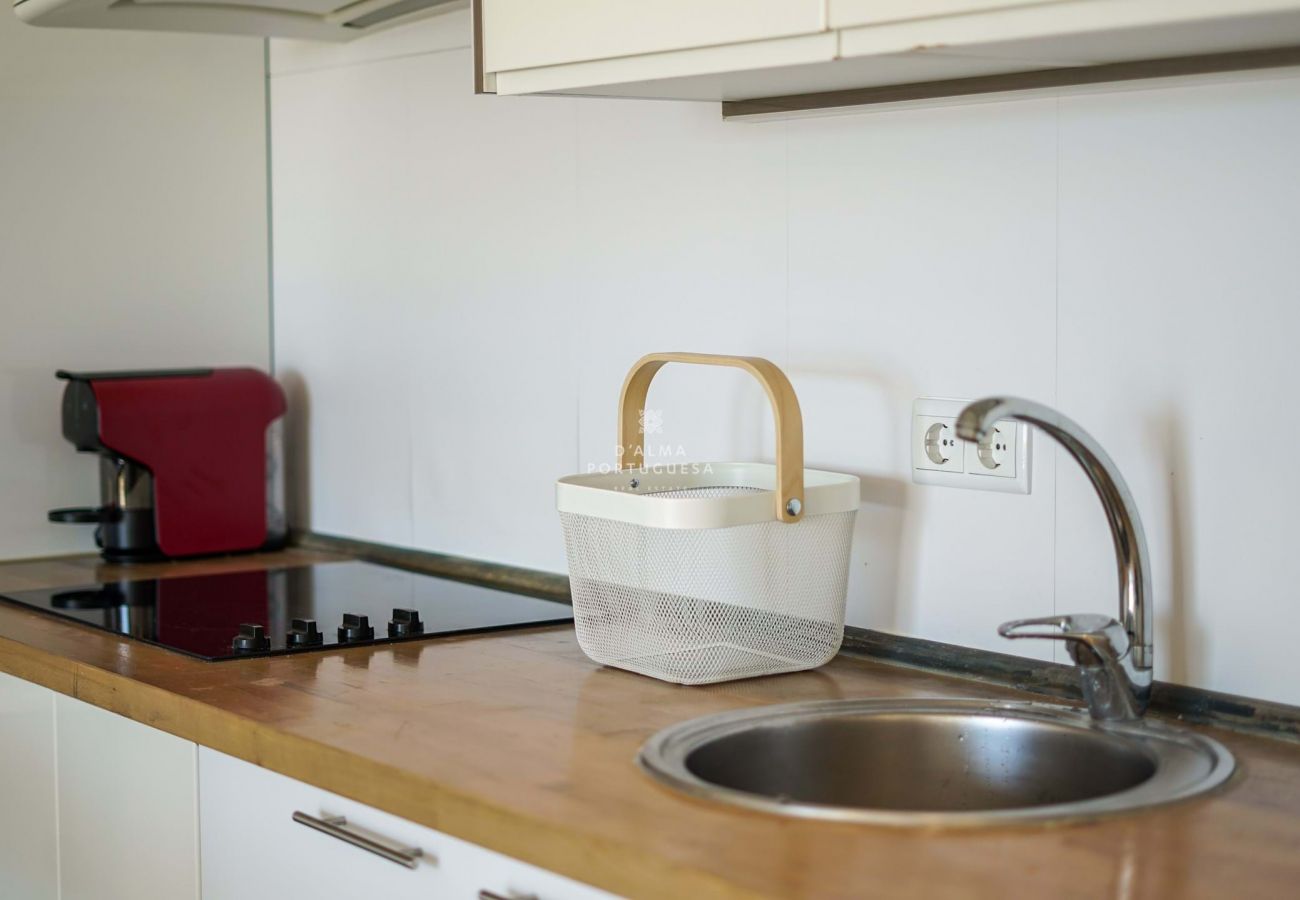 Apartment in Albufeira - Aveiros Beach Apartment- Ocean View By D´alma Port