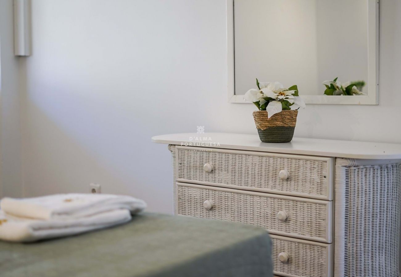 Apartment in Albufeira - Aveiros Beach Apartment- Ocean View By D´alma Port