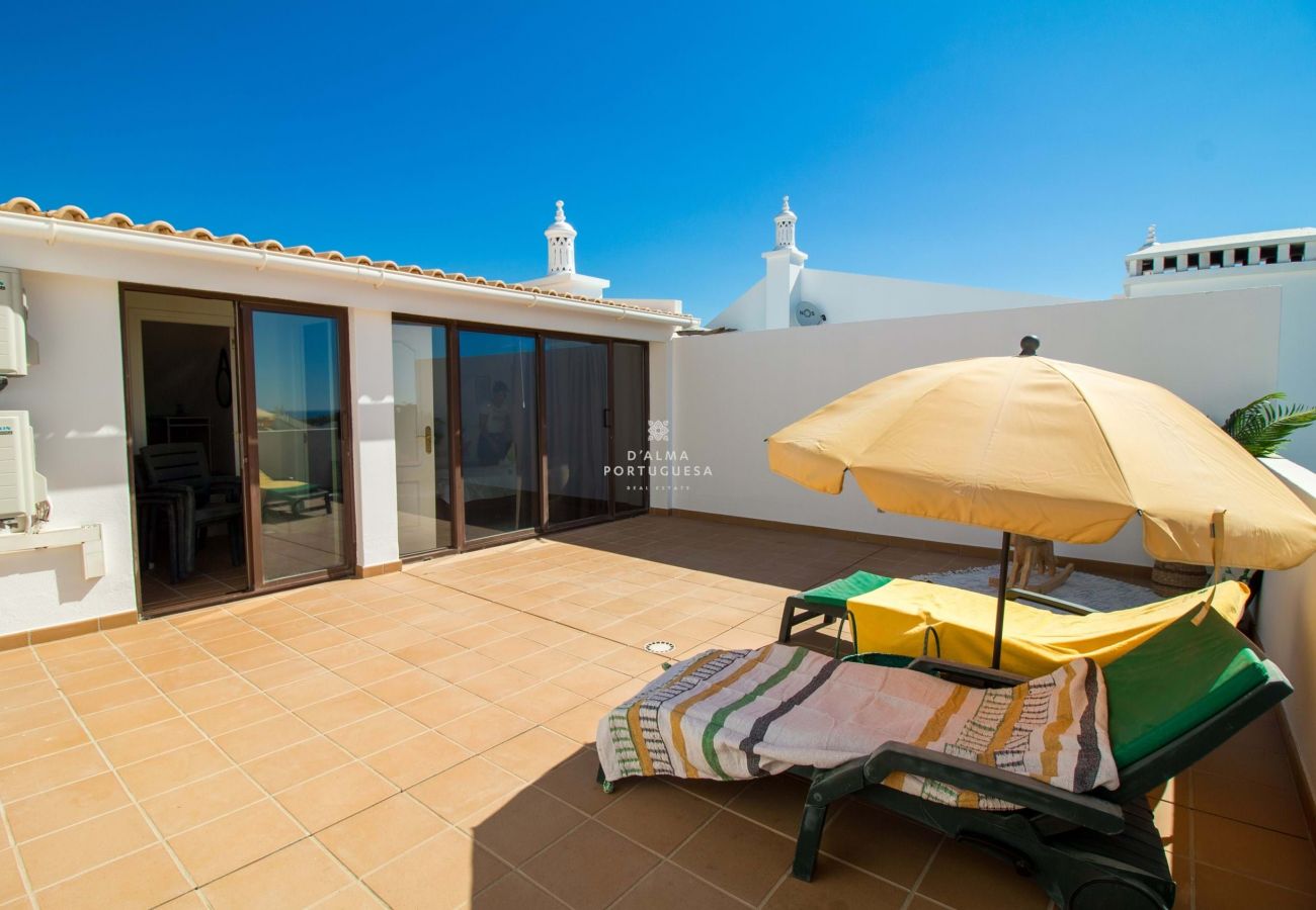 Apartment in Albufeira - Pine View Falésia Beach by D'Alma Portuguesa