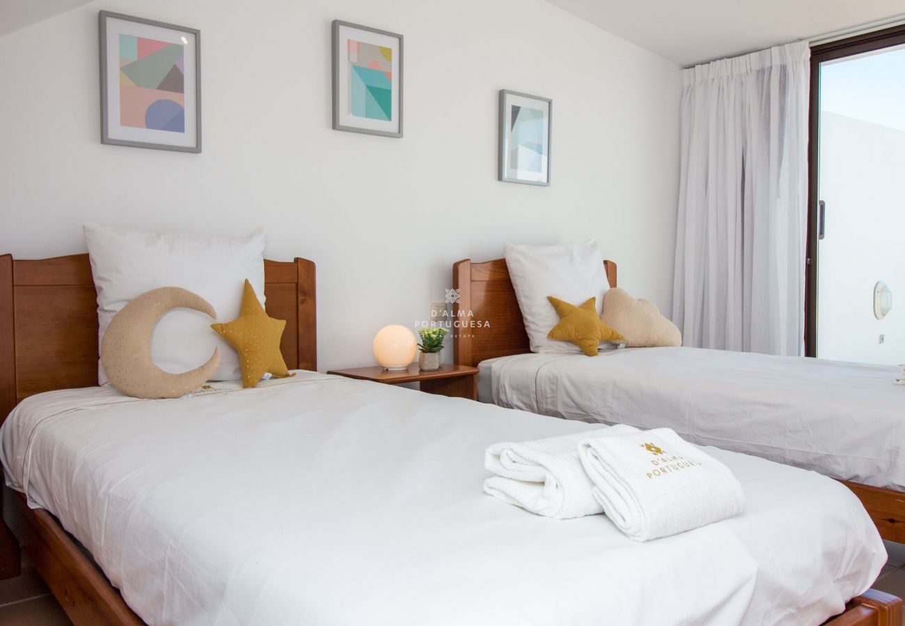 Apartment in Albufeira - Pine View Falésia Beach by D'Alma Portuguesa