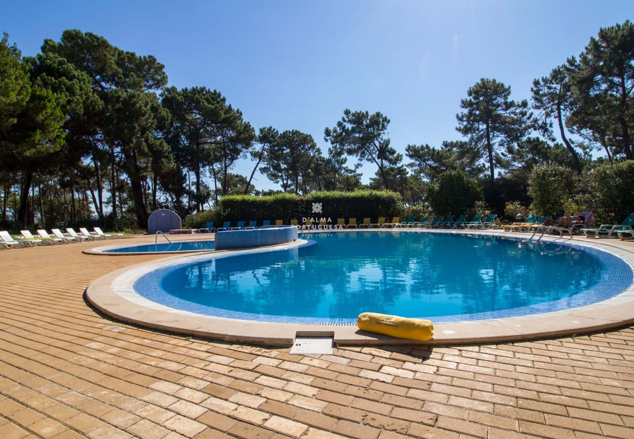 Apartment in Albufeira - Pine View Falésia Beach by D'Alma Portuguesa
