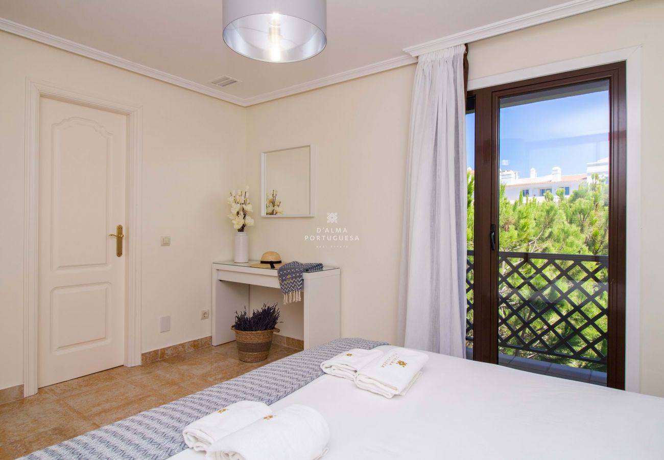 Apartment in Albufeira - Pine View Falésia Beach by D'Alma Portuguesa