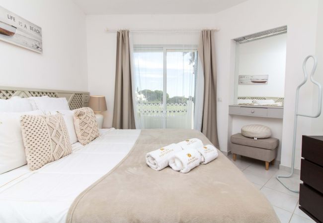 Apartment in Albufeira - Apartamento Luna  Balaia Golf View -By D´alma Port