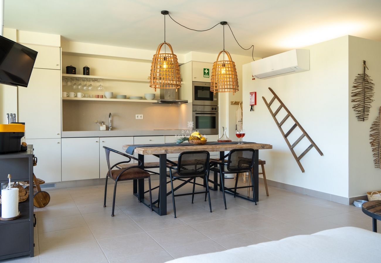 Apartment in Albufeira - Apartamento Sal d'Areia by D'Alma Portuguesa