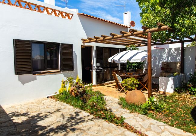 Villa in Olhos D´Água - Casinha do Pote - By D´alma Portuguesa