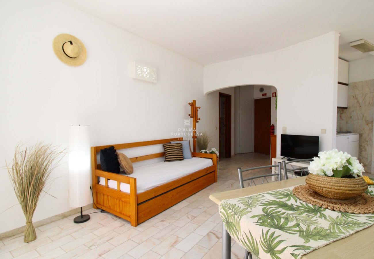 Apartment in Armação de Pêra - Apartamento Anís Estrelado by D'Alma Portuguesa