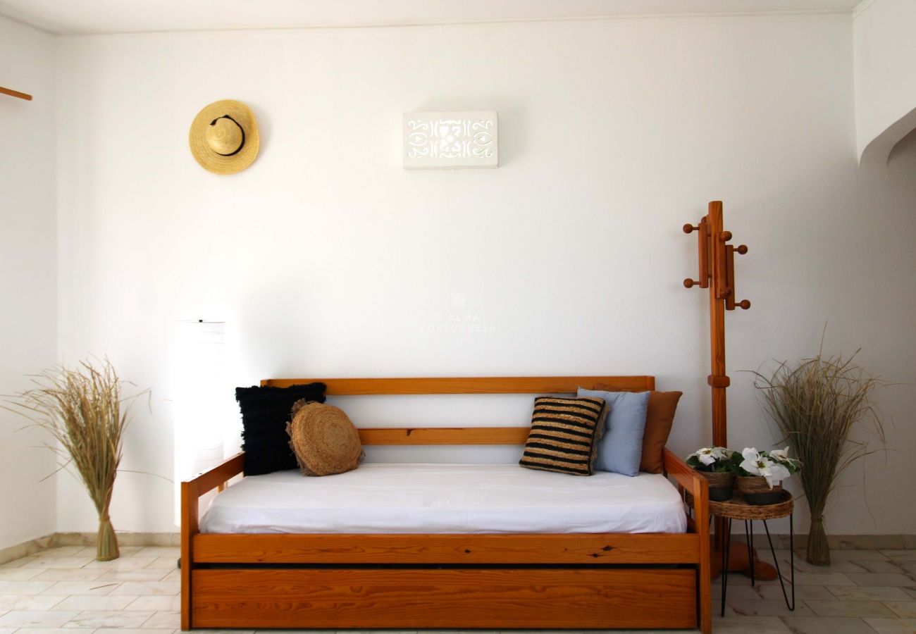 Apartment in Armação de Pêra - Apartamento Anís Estrelado by D'Alma Portuguesa